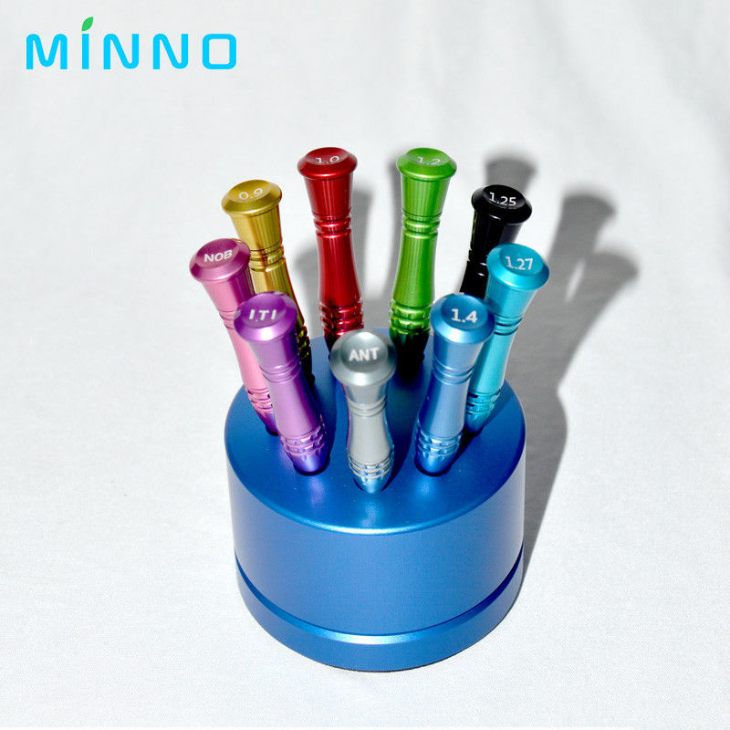 1PC Dental Implant Screw Driver Micro tournevis en acier inoxydable avec poignée pour les implants Outil de perçage